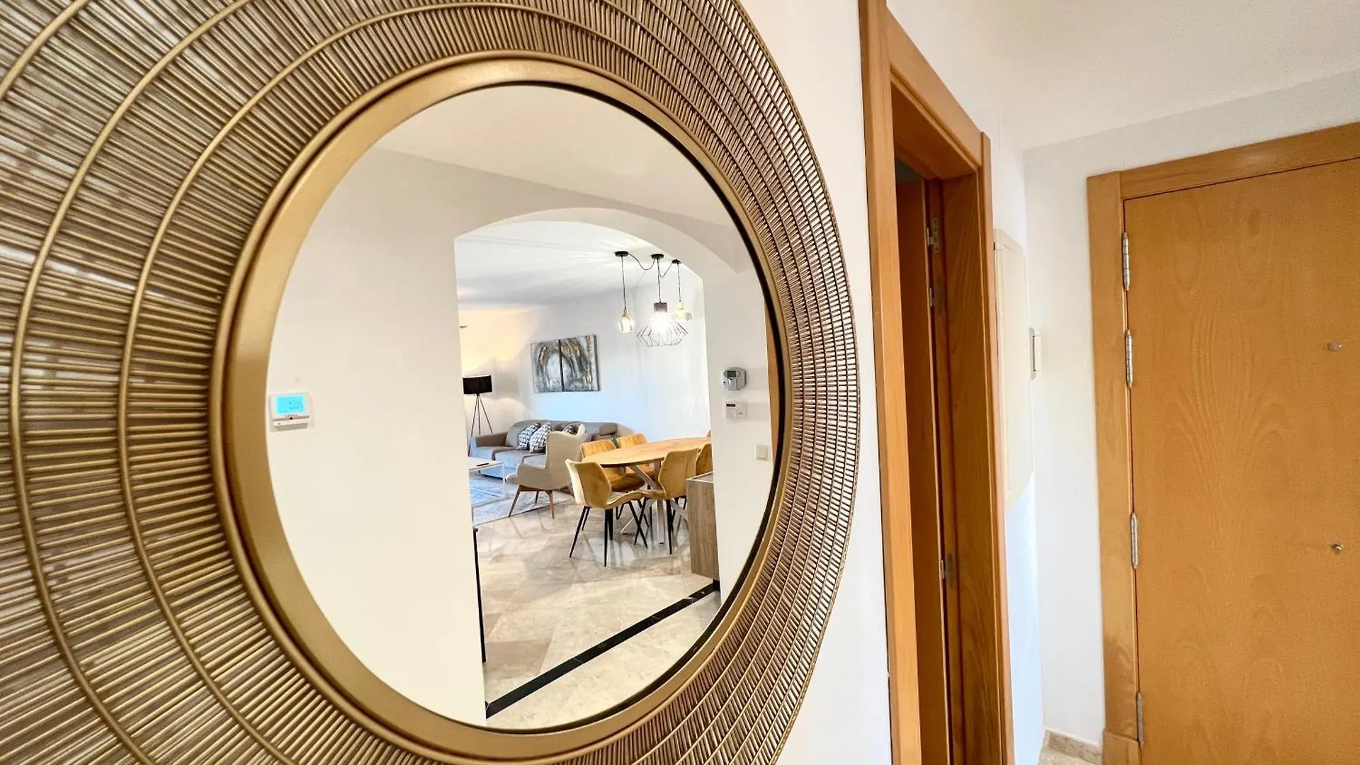 Moderno Apartamento Con Jardin - Golf Y Playa Casares 0*,  Spagna